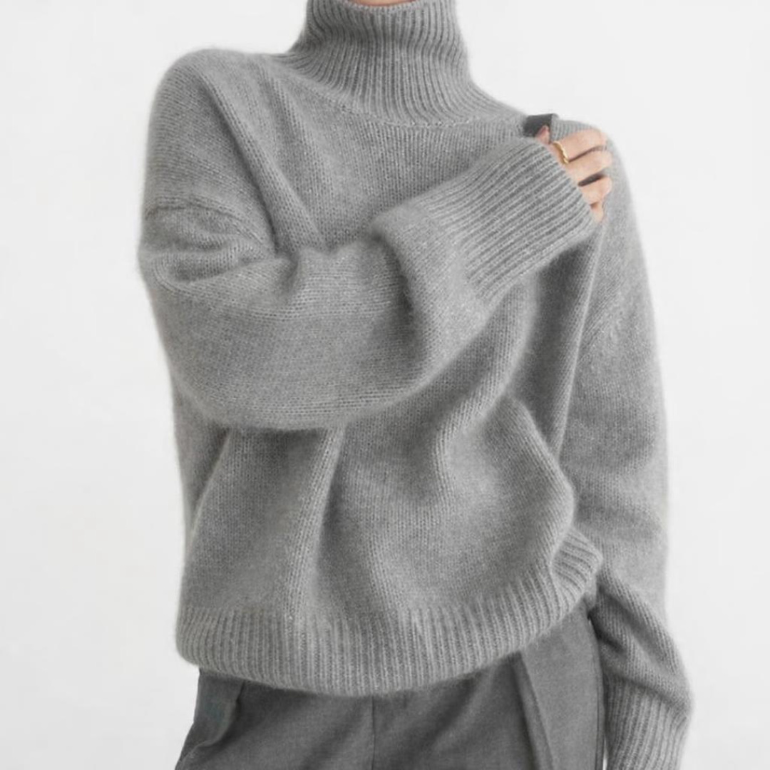 Elegant Women's Turtleneck Sweater with High